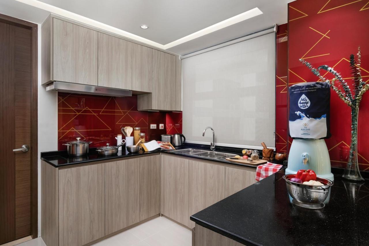 Somerset Central Salcedo Makati Makati City Екстер'єр фото
